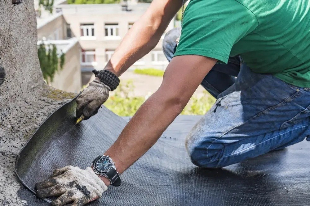 How to Identify Roofing Problems Early and Avoid Costly Repairs